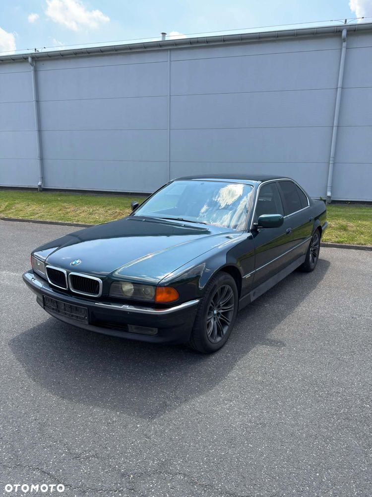 BMW Seria 7 - 3