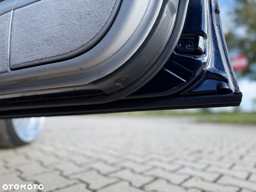 BMW Seria 7 740i - 26
