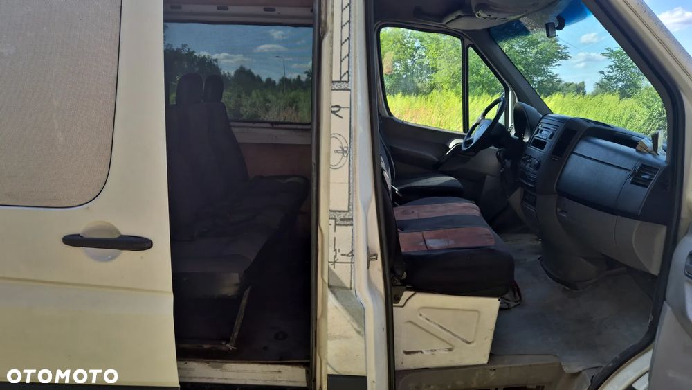 Mercedes-Benz SPRINTER - 5