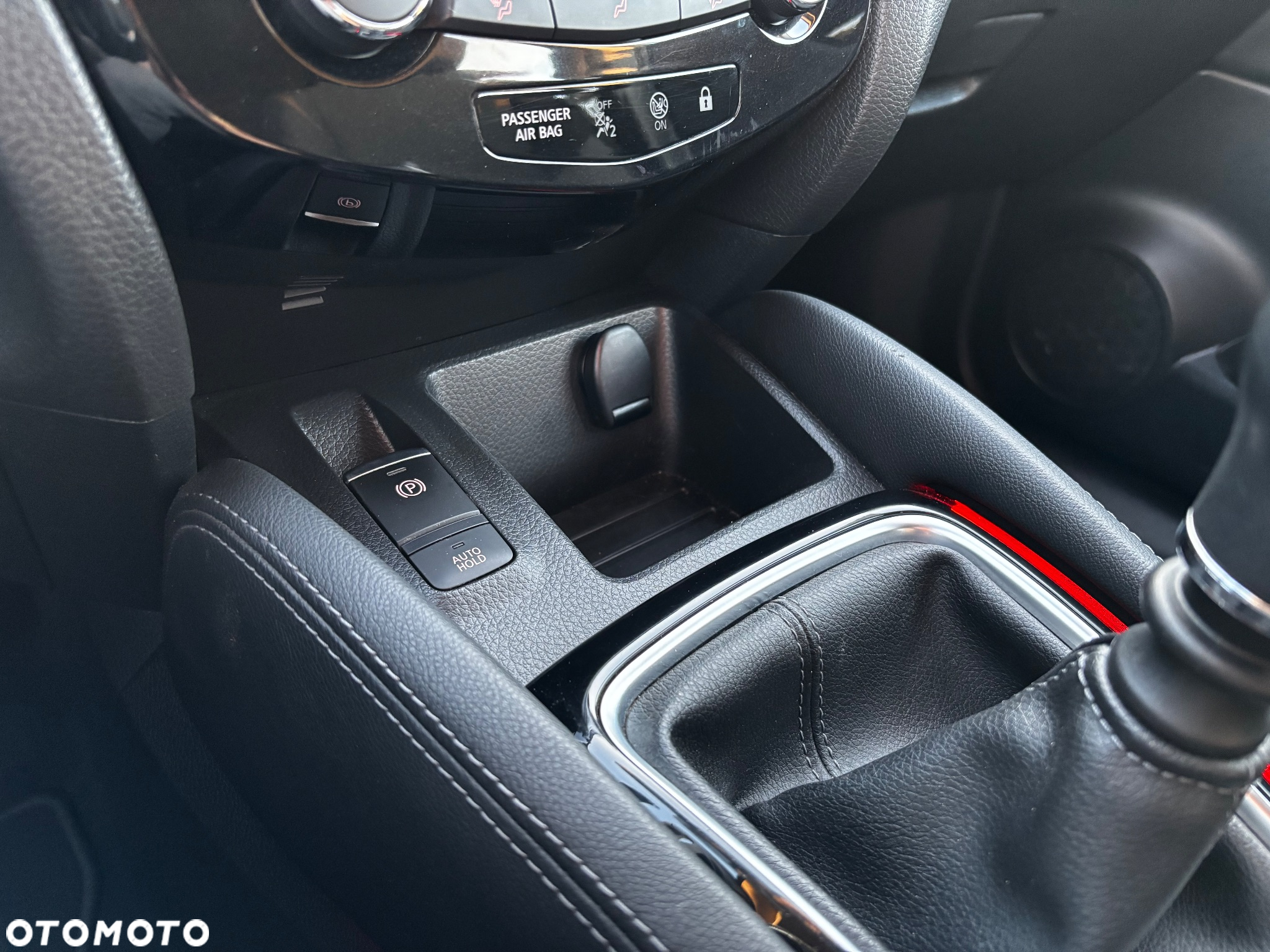 Nissan Qashqai - 15