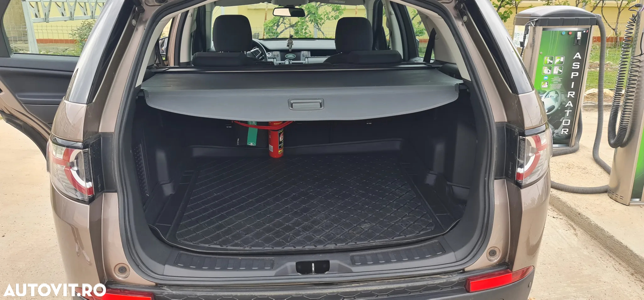 Land Rover Discovery Sport - 21