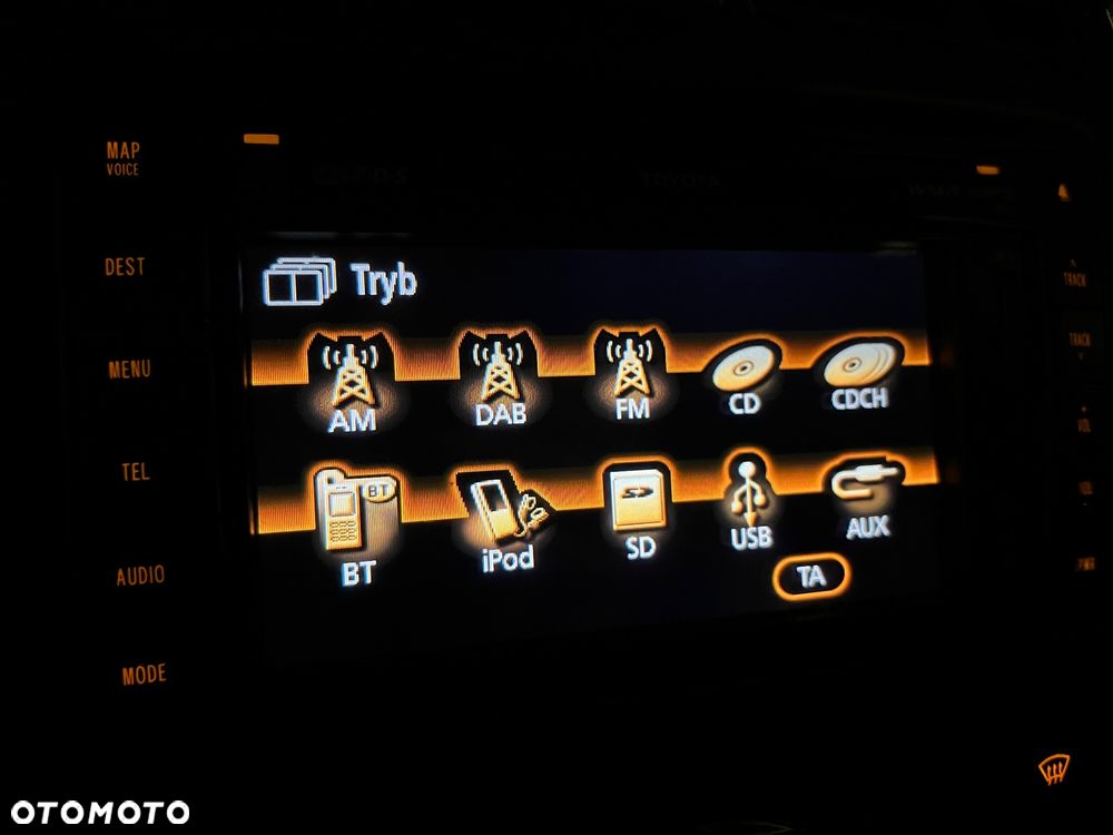 Toyota Auris 1.6 Sol - 16