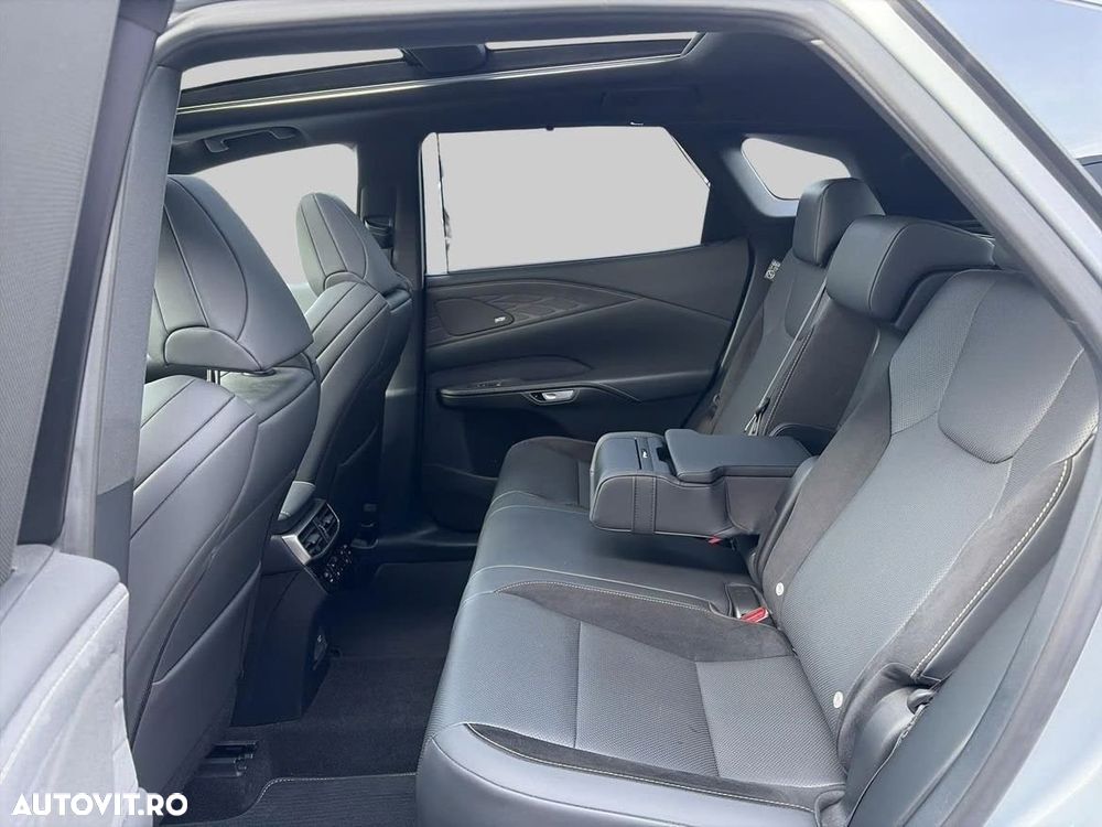 Lexus Seria RX - 23