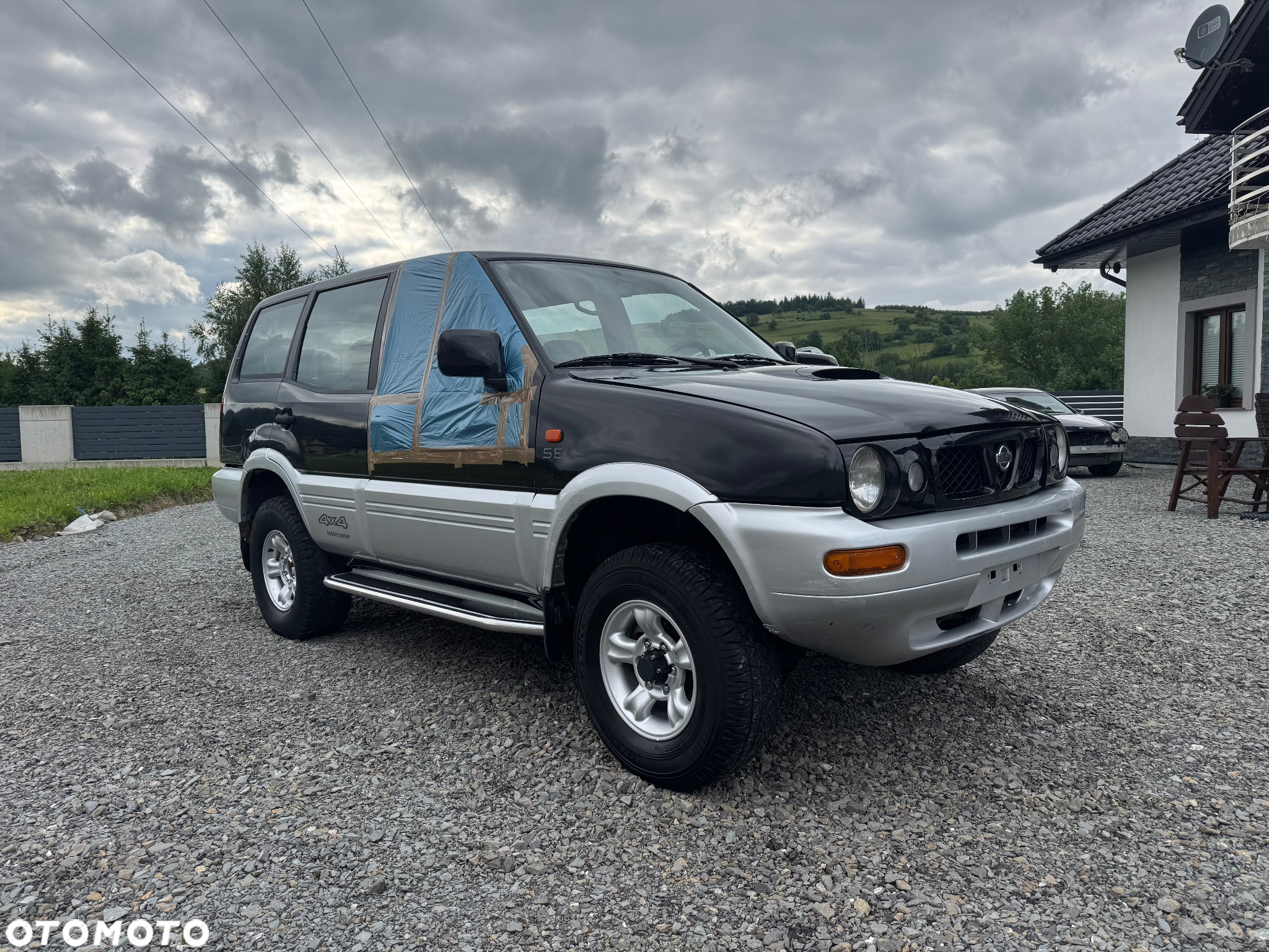 Nissan Terrano - 3