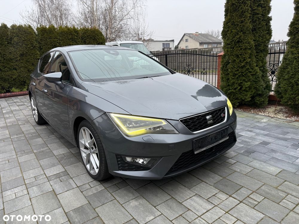 Seat Leon 2.0 TDI DPF FR Black Matt Edition - 4