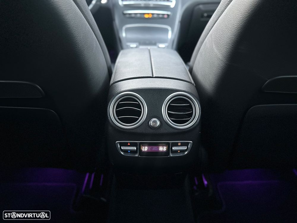 Mercedes-Benz GLC 300 de 4Matic 9G-TRONIC AMG Line Plus - 41
