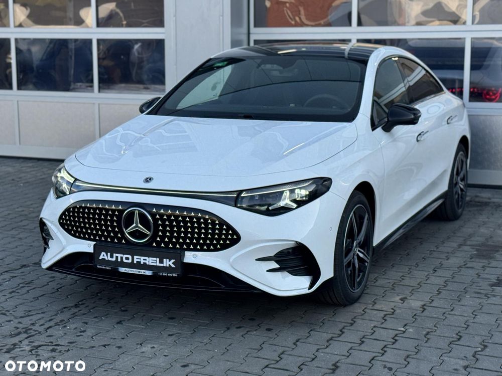 Mercedes-Benz CLA - 4