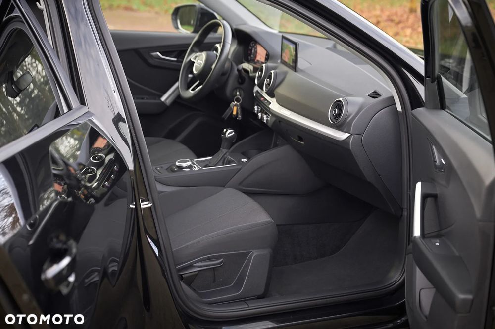 Audi Q2 35 TFSI S tronic sport - 25