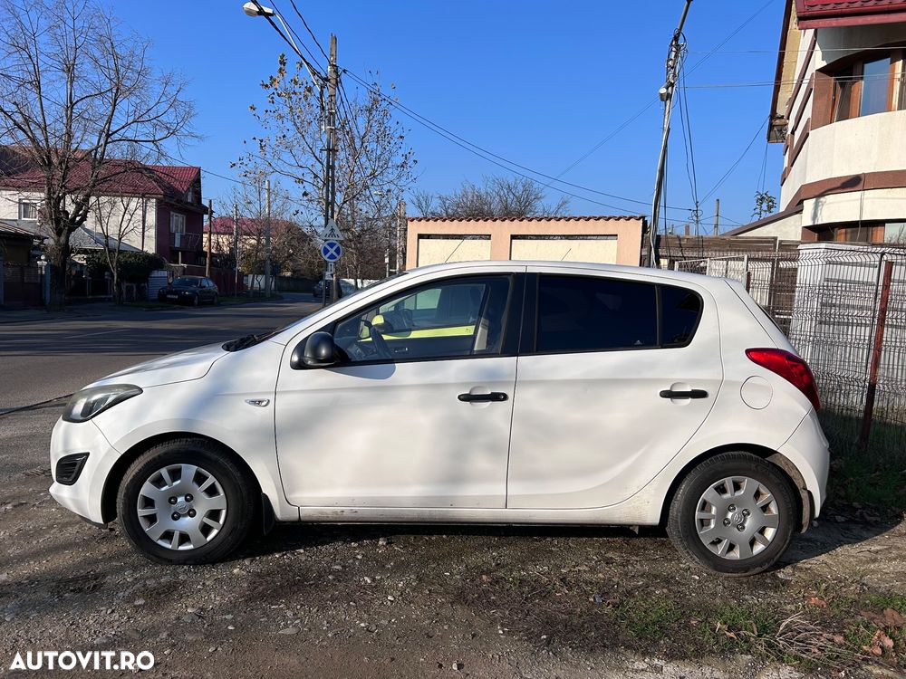 Hyundai i20 1.1 CRDi M/T Confort - 2