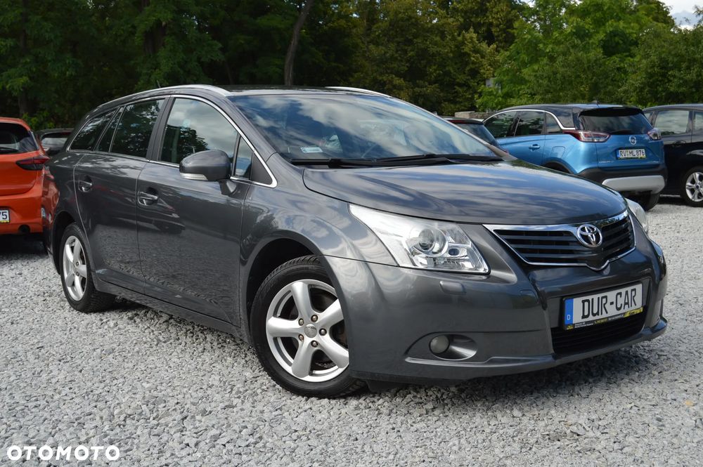 Toyota Avensis 2.0 D-4D Sol - 3