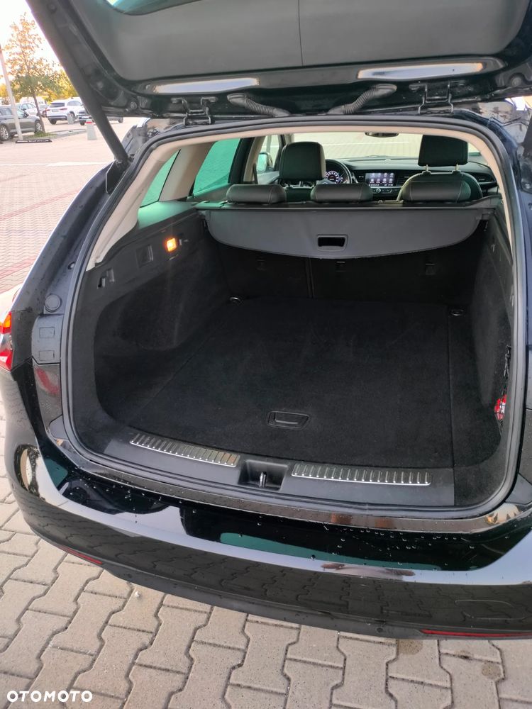 Opel Insignia 1.5 T Innovation S&S - 10