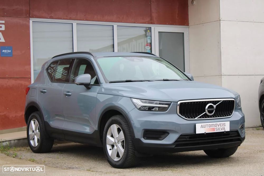 Volvo XC 40 2.0 D3 Momentum Geartronic - 9