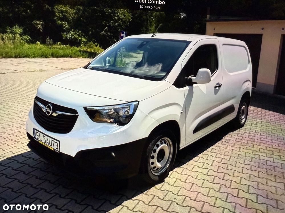 Opel COMBO - 1