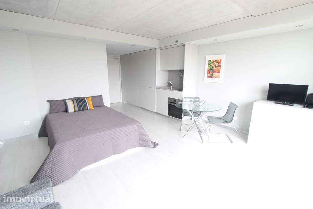 APARTAMENTO T0 NA RUA DA LOJA DO CIDADÃO - AVEIRO - Grande imagem: 2/12
