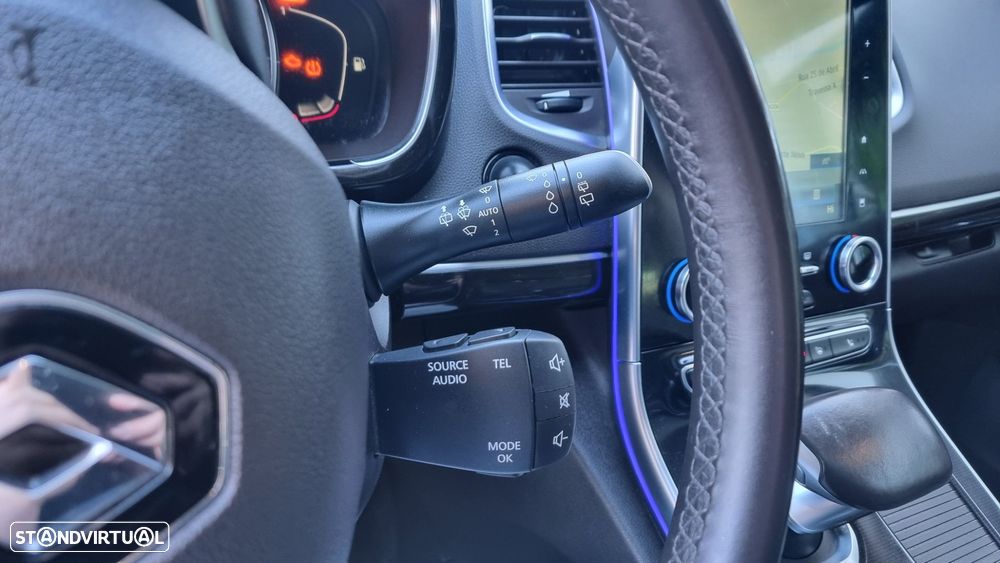 Renault Espace 1.6 dCi Initiale Paris EDC - 24