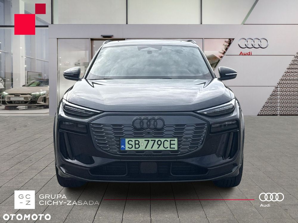 Audi Q6 e-tron - 8