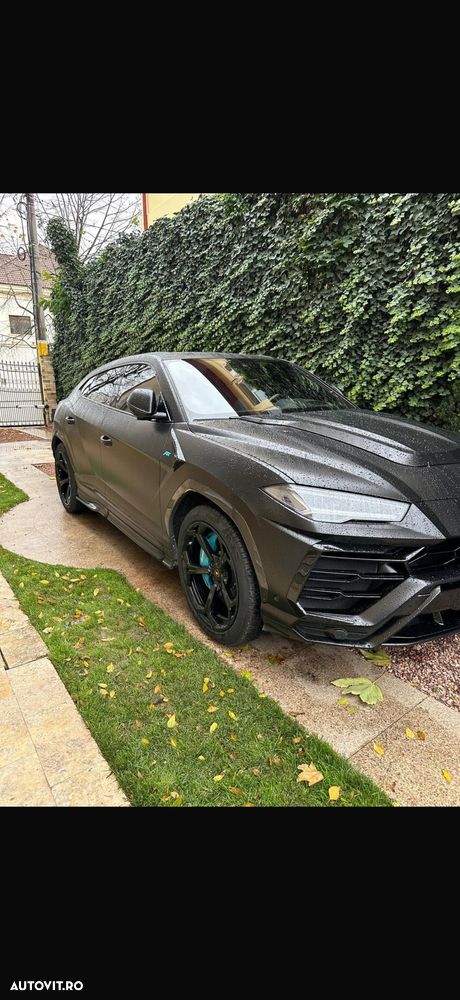 Lamborghini URUS - 6