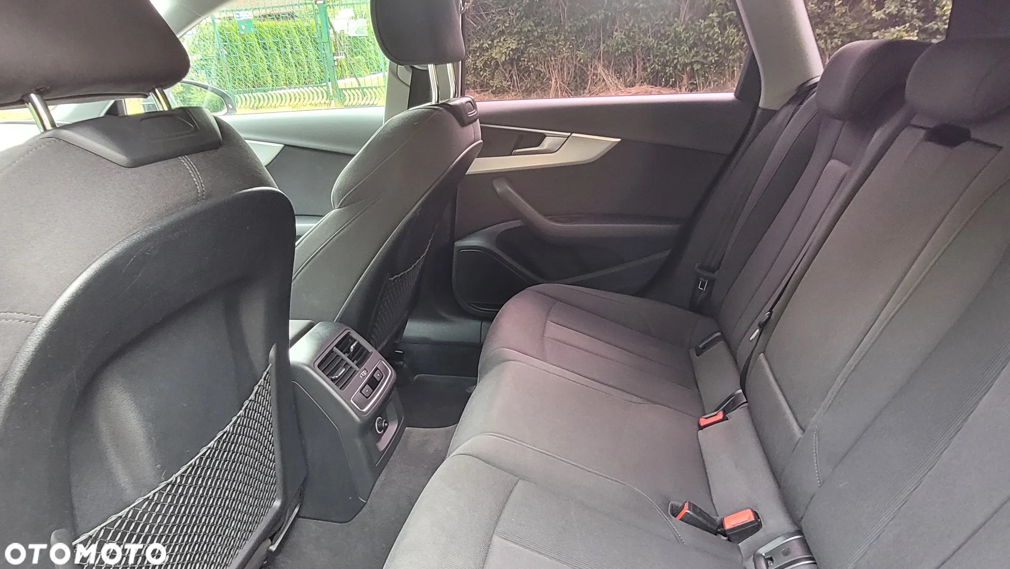 Audi A4 2.0 TDI S tronic - 12