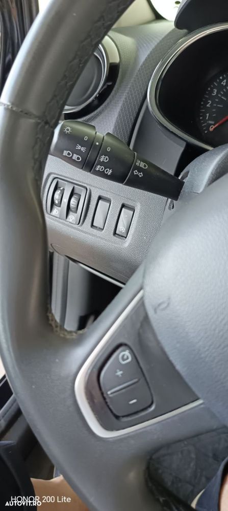 Renault Clio - 23