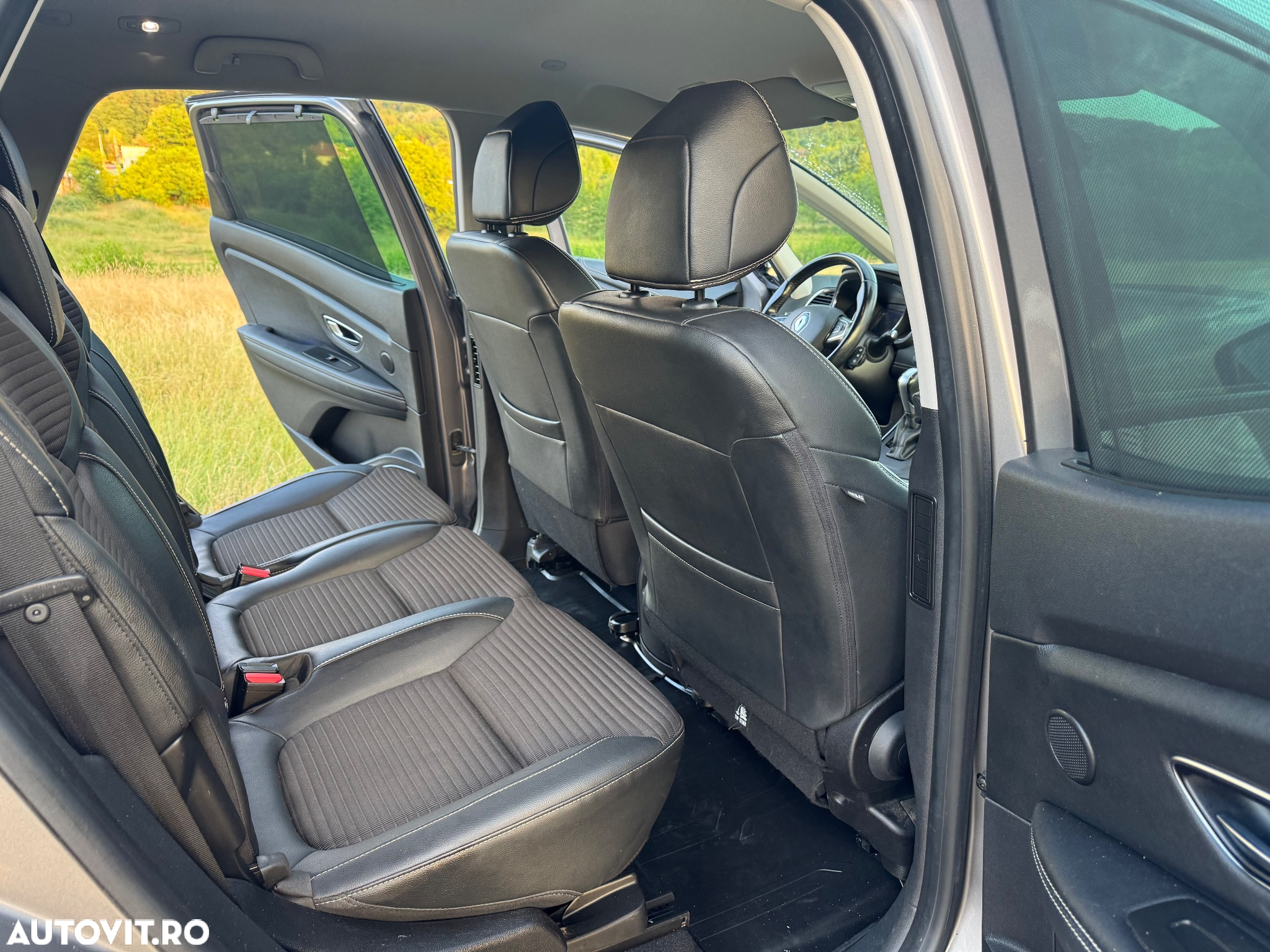 Renault Scenic BLUE dCi 150 EDC BOSE EDITION - 4