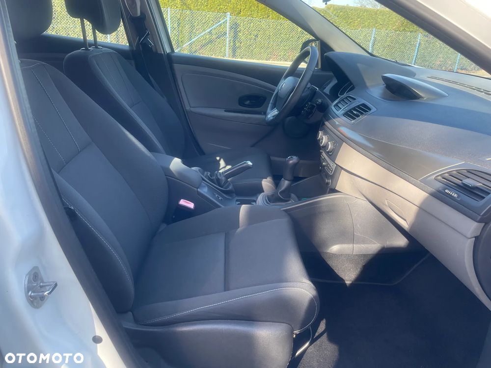 Renault Megane dCi 90 FAP Expression - 14