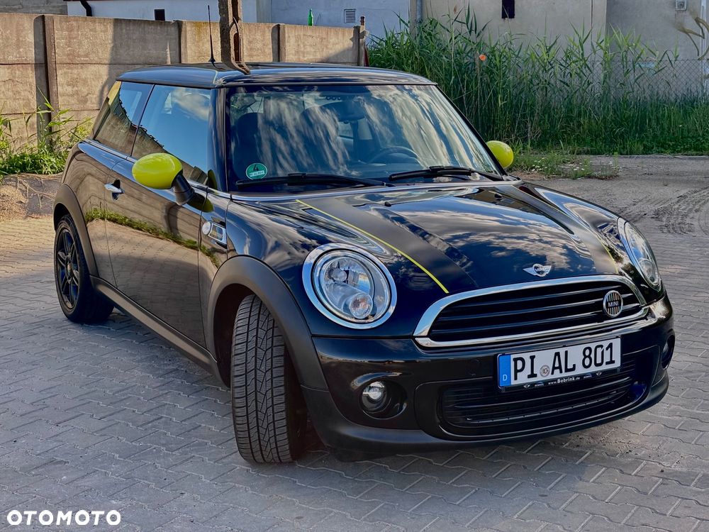 MINI ONE - 4