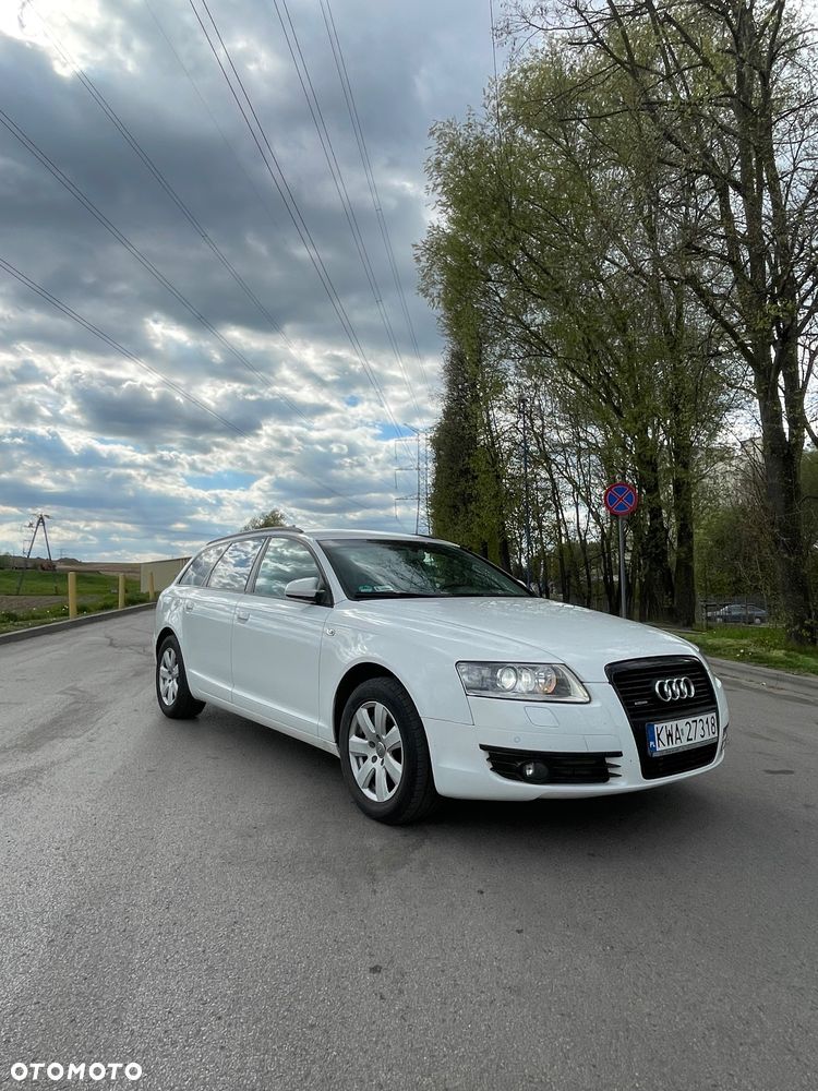 Audi A6 Avant - 1