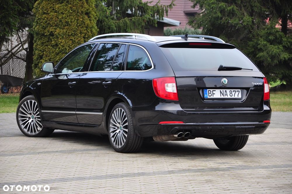 Skoda Superb 2.0 TDI L&K DSG - 21
