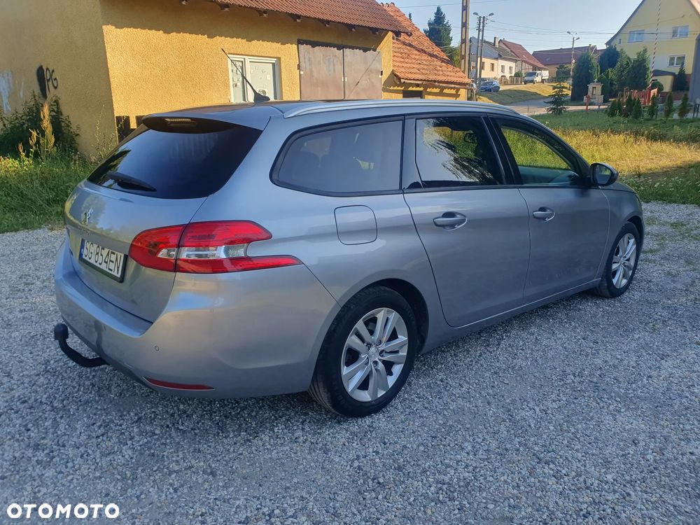 Peugeot 308 1.6 BlueHDi Allure S&S - 20