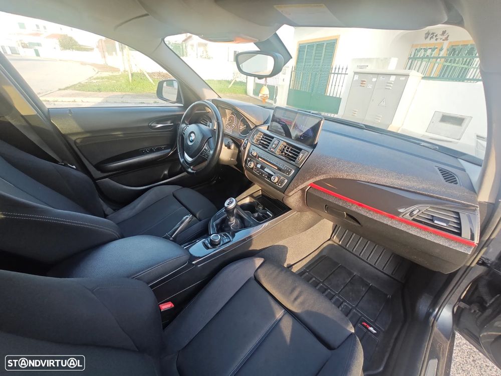 BMW 120 d Sport Line - 12