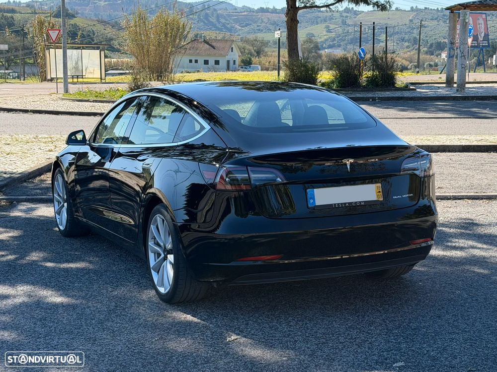 Tesla Model 3 Long-Range Dual Motor AWD - 2