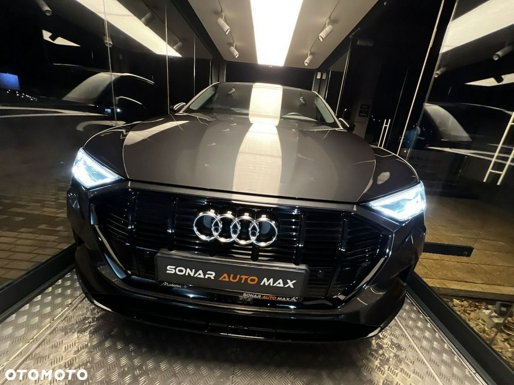 Audi e-tron Sportback - 8