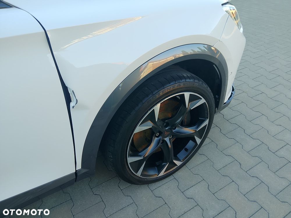 Cupra Formentor VZ 1.4 e-Hybrid DSG Tribe Edition - 13