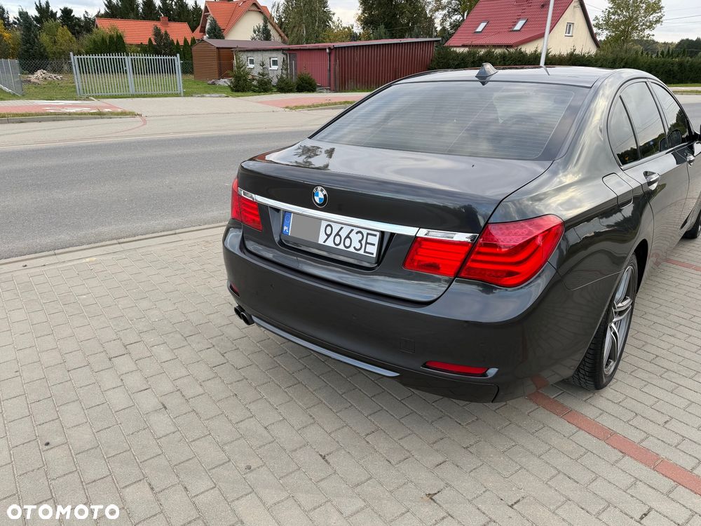 BMW Seria 7 730d - 36