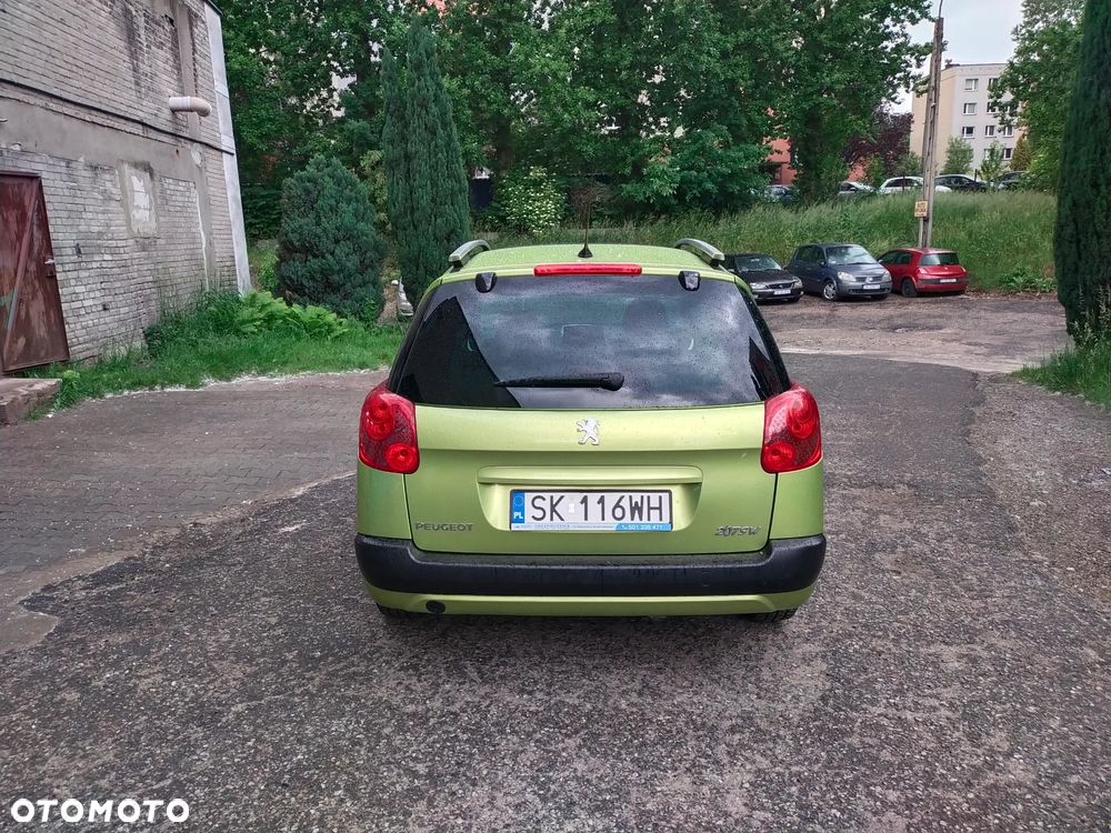 Peugeot 207 95 VTi Urban Style - 6