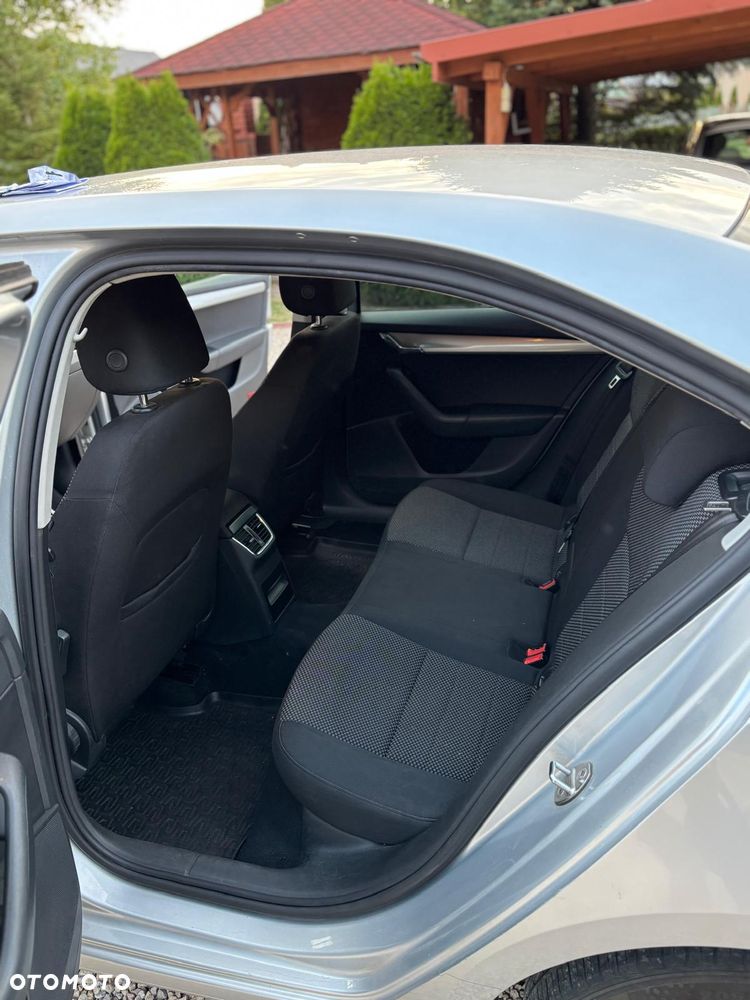 Skoda Octavia 1.6 TDI Ambition - 6