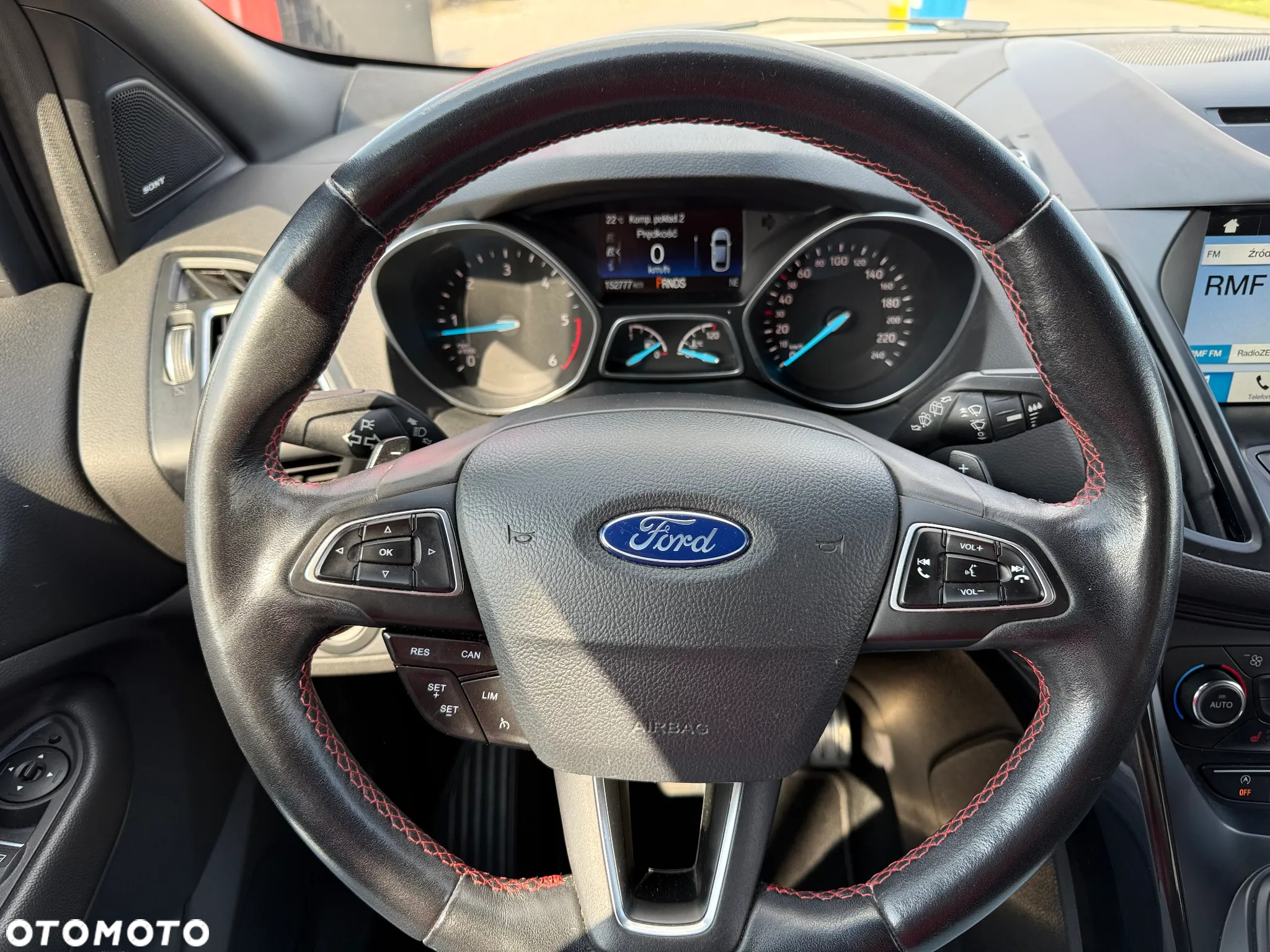 Ford Kuga 2.0 TDCi 4x4 ST-Line - 10