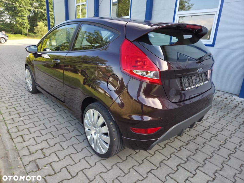 Ford Fiesta 1.25 Champions Edition - 6