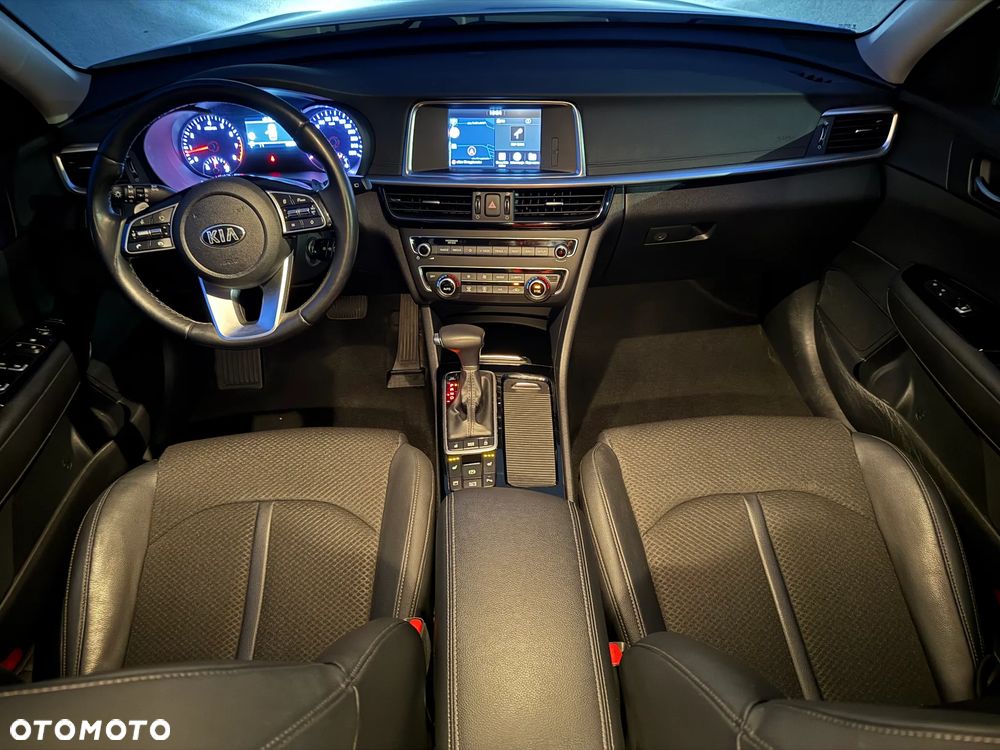 Kia Optima 1.6 T-GDI L DCT - 12