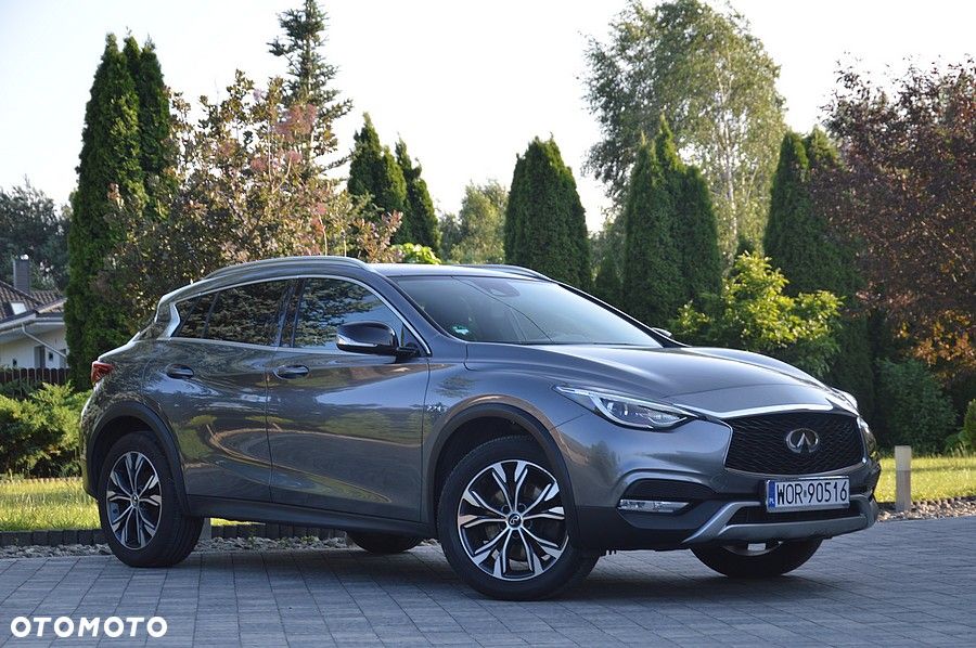 Infiniti QX30 2.2d DCT AWD Luxe - 4