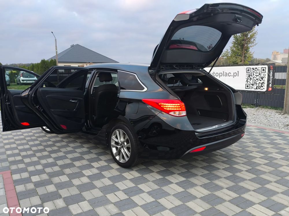 Hyundai i40 1.7 CRDi Comfort - 17