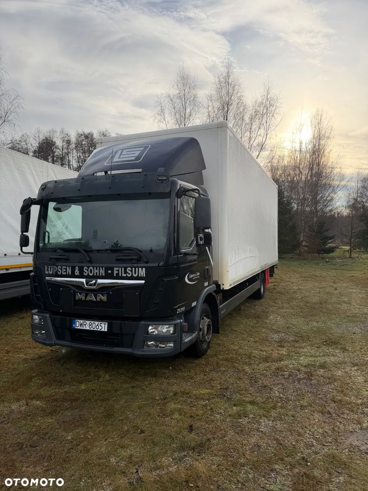 MAN 2 x TGL 12.250 - 1