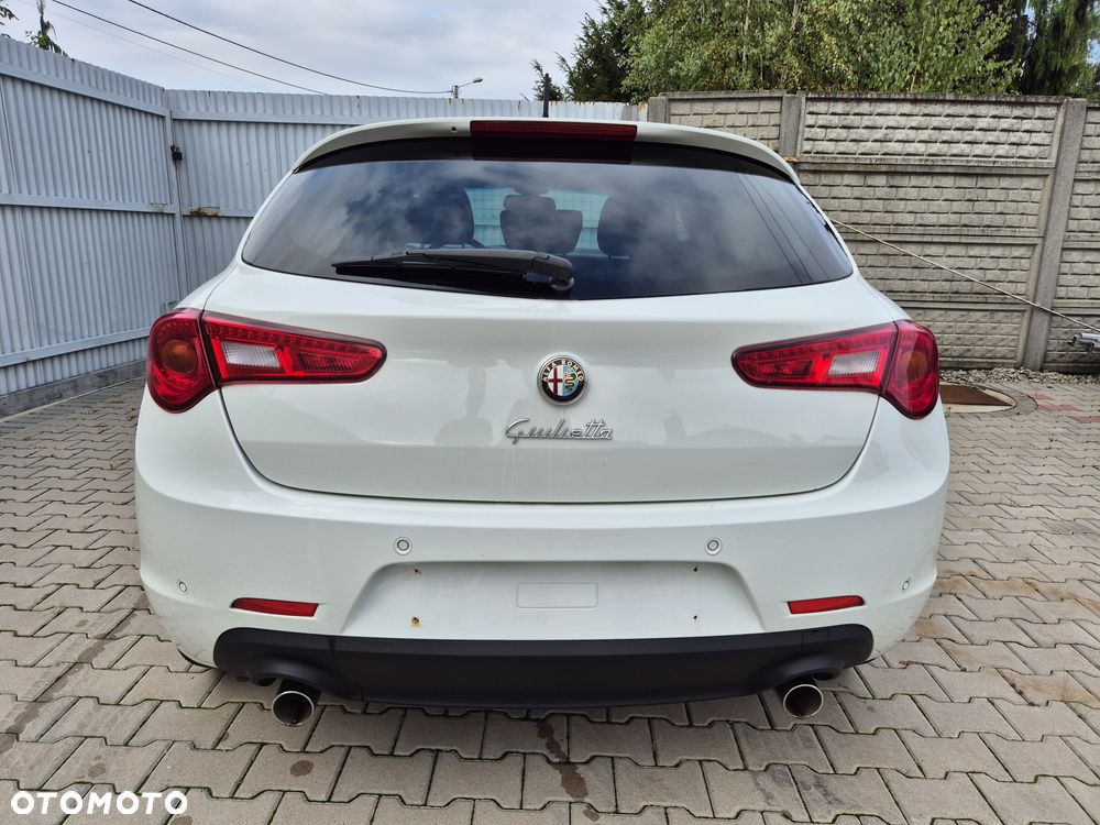 Alfa Romeo Giulietta 2.0 JTDM 16V TCT Turismo - 4