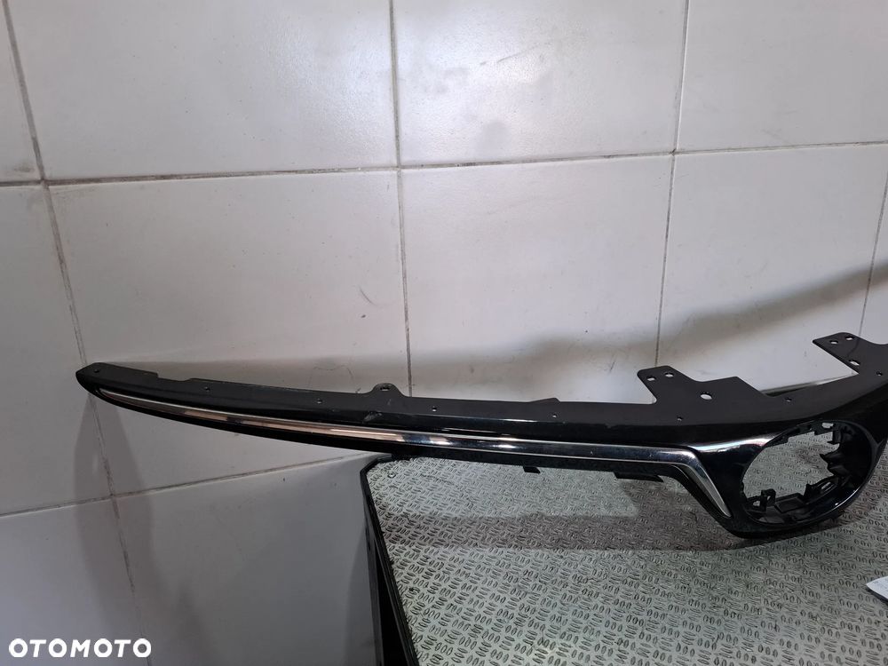 Grill atrapa listwa Toyota Corolla E21 2022 rok nr 5311402580 - 2