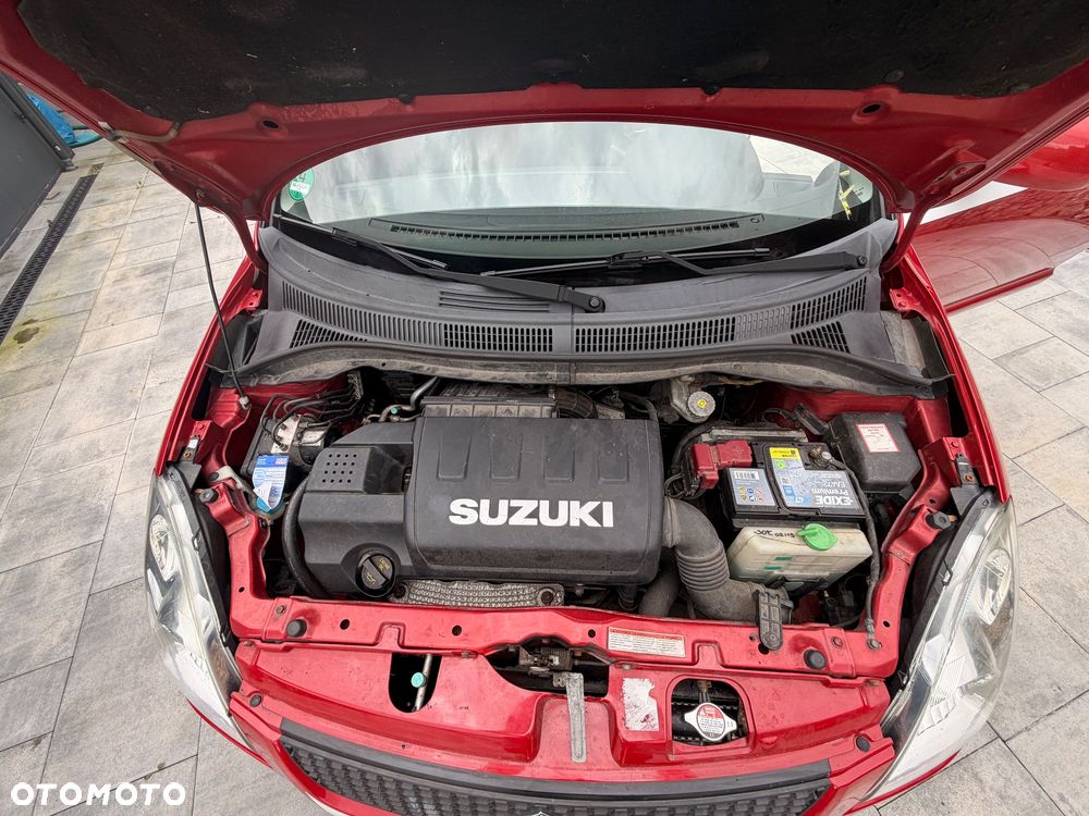 Suzuki Swift 1.6 Sport - 24
