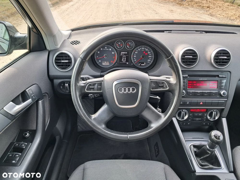 Audi A3 Sportback 1.4 TFSI S line Sportpaket - 15
