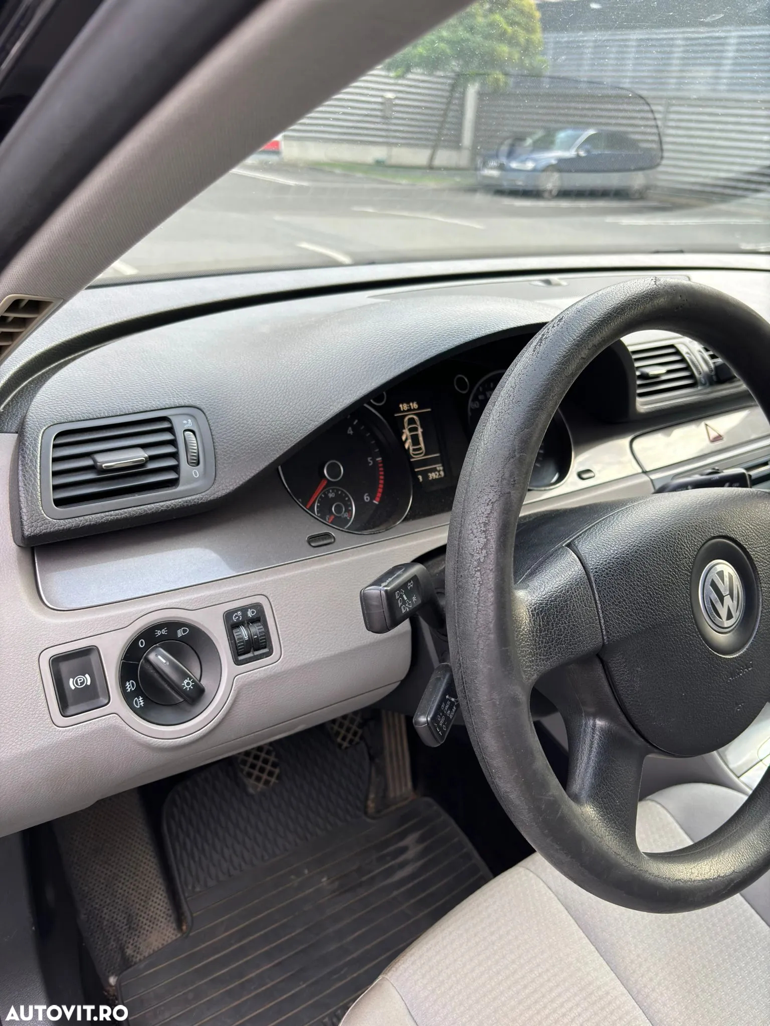 Volkswagen Passat 1.6TDI BlueMotion Tehnology Trendline - 9