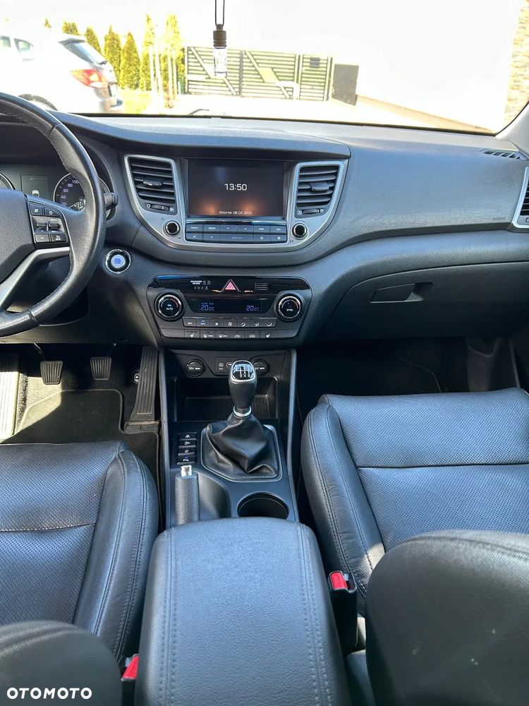 Hyundai Tucson 1.7 CRDI BlueDrive Comfort 2WD - 9