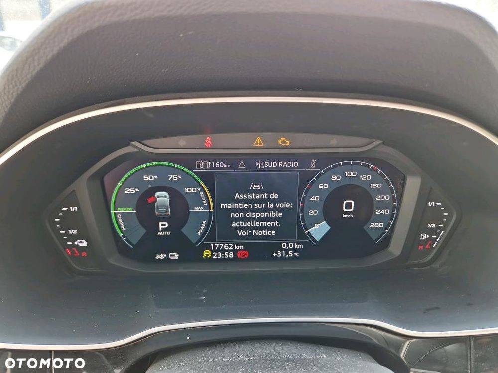 Audi Q3 45 TFSIe S tronic - 6