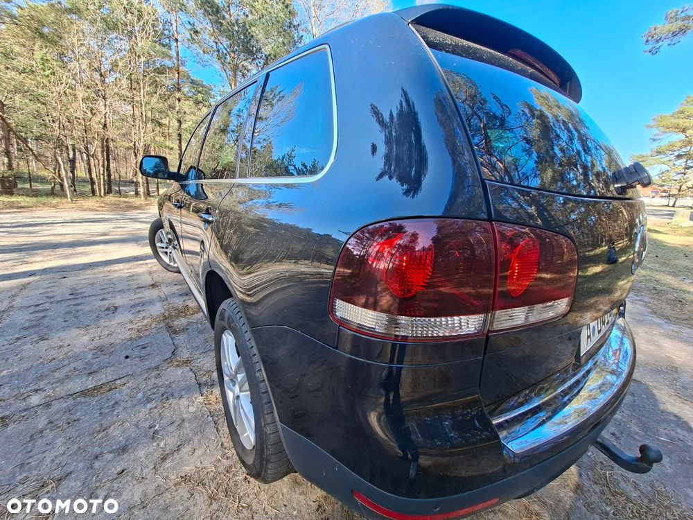 Volkswagen Touareg - 16